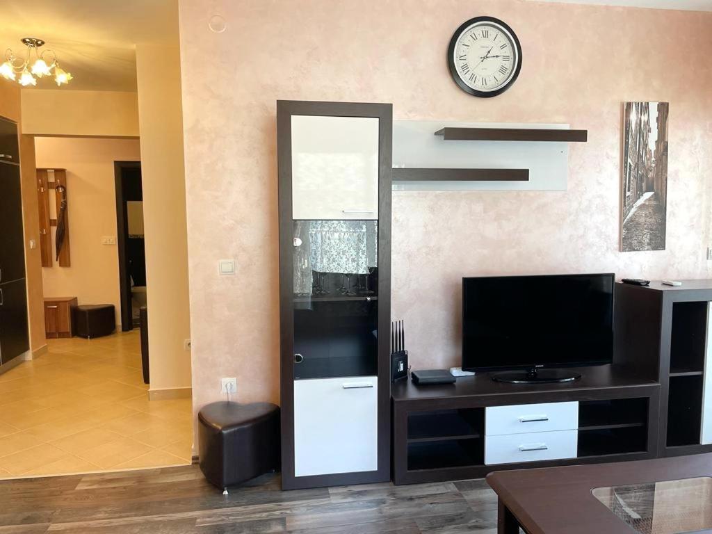 Adrialux2 Appartement Budva Kamer foto