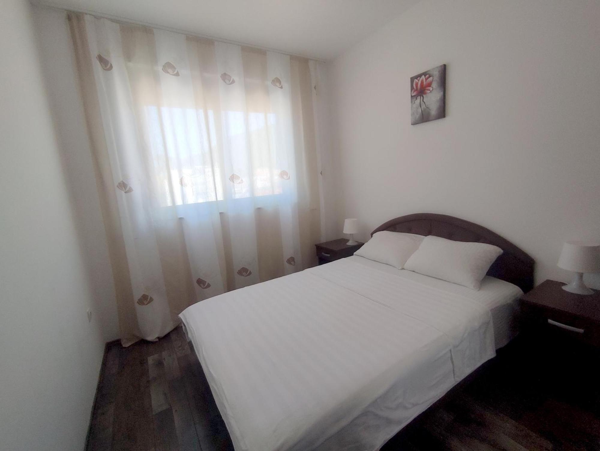 Adrialux2 Appartement Budva Buitenkant foto