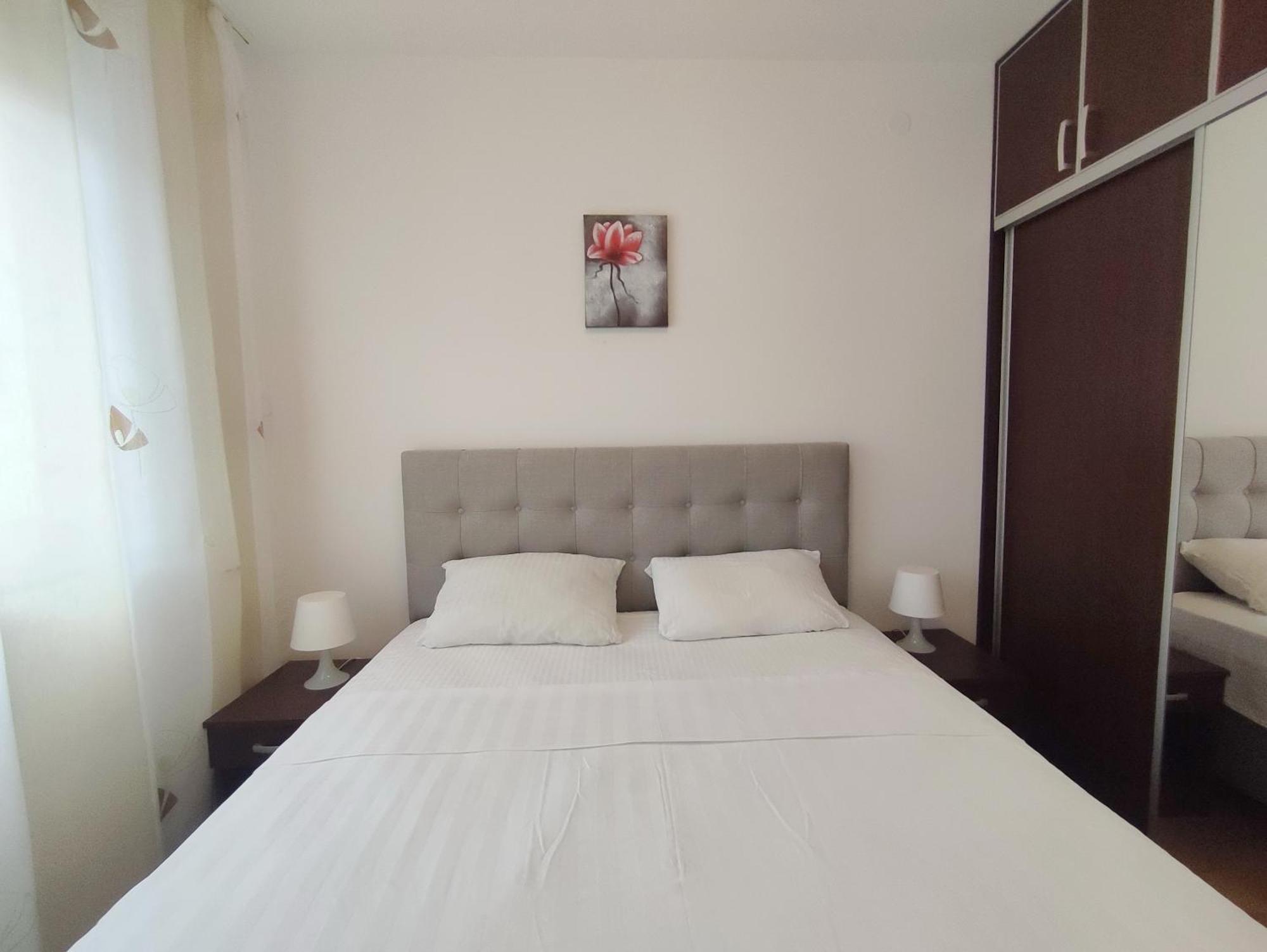 Adrialux2 Appartement Budva Buitenkant foto