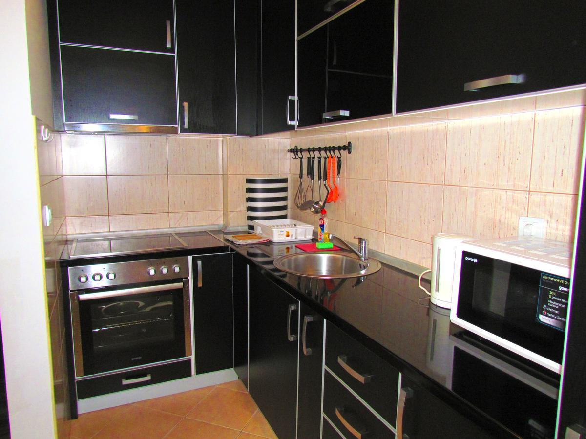 Adrialux2 Appartement Budva Buitenkant foto