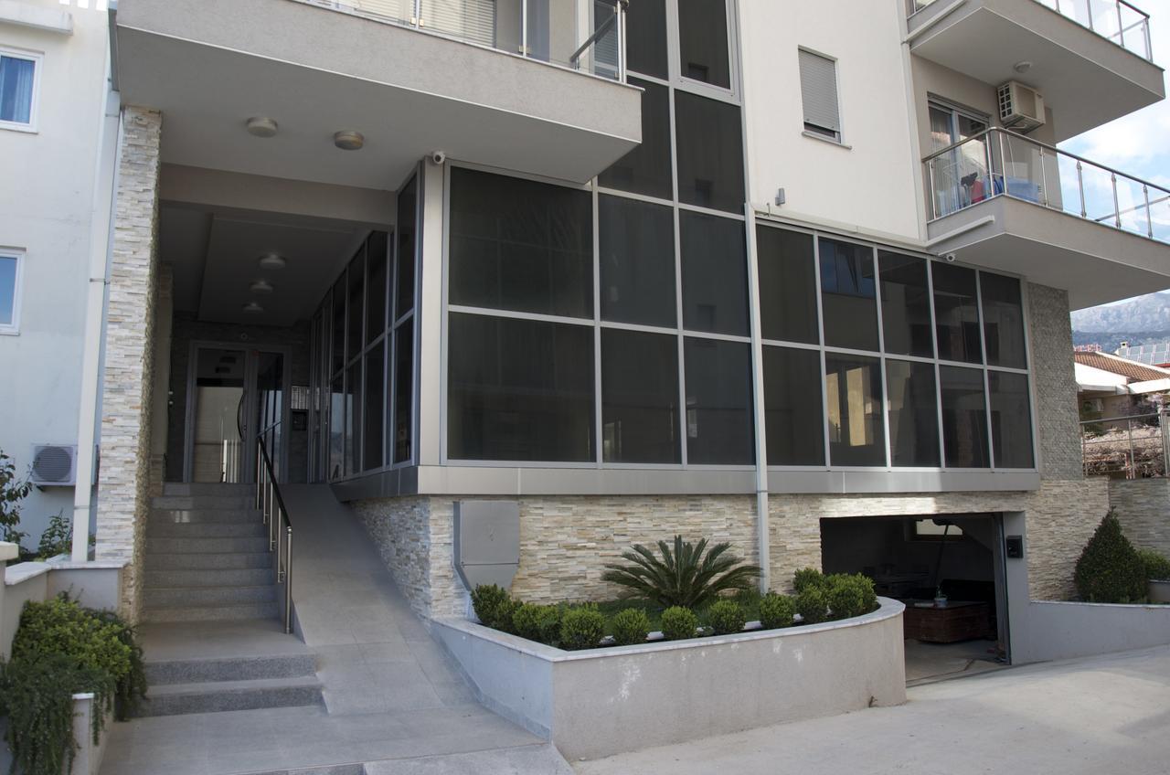 Adrialux2 Appartement Budva Buitenkant foto